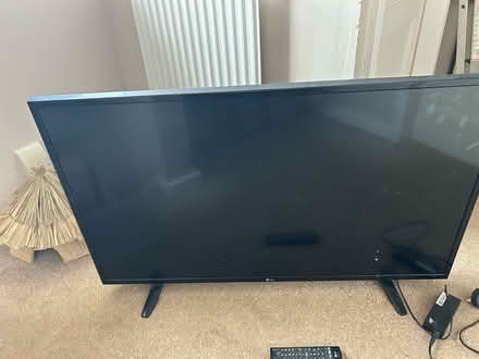 Photo of free LG tv. Blue screen (Bilton, CV22) #2