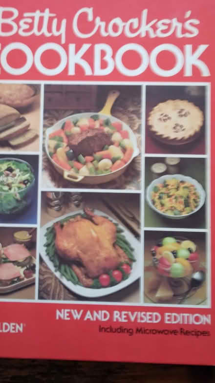 Photo of free Betty Crocker Cookbook (Hyde Park, near Greenfields) #1