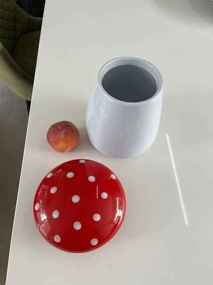 Photo of free Mushroom cookie jar (Twickenham TW1) #2