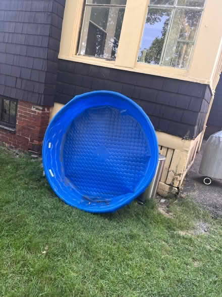 Photo of free Kiddie pool (Winter Hill) #1