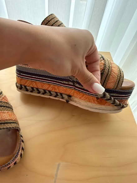 Photo of free UK size 4.5-5 sandals (Newbury Park IG2) #3