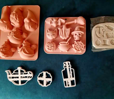 Photo of free Baking/Decorating Moulds (Broadbridge Heath RH12) #1