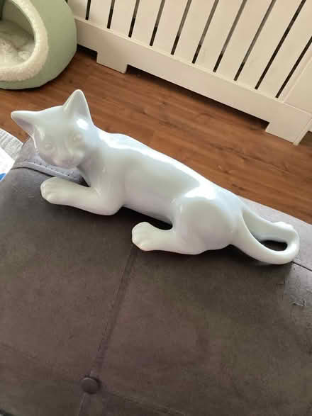 Photo of free Ceramic silver grey cat (Bedfont TW14) #1