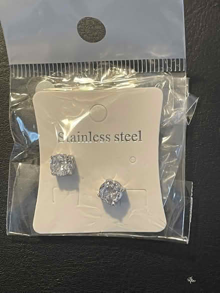Photo of free Magnetic earrings / studs x2 (Cambridge CB4) #1