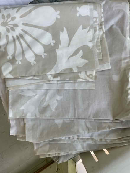 Photo of free Tablecloth (Near Main Street) #1