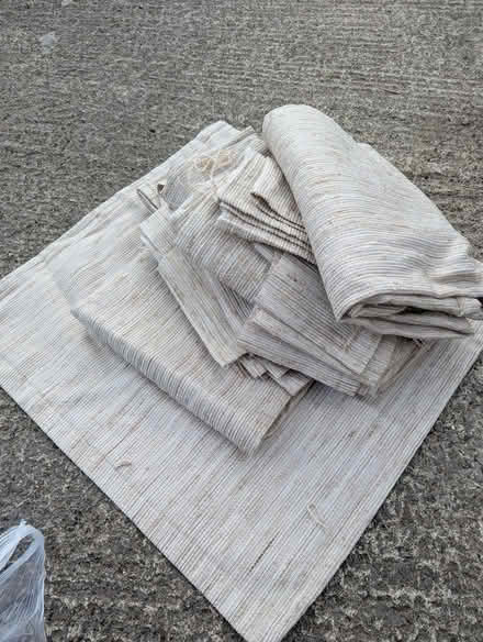 Photo of free upholstery fabric (BD16) #1