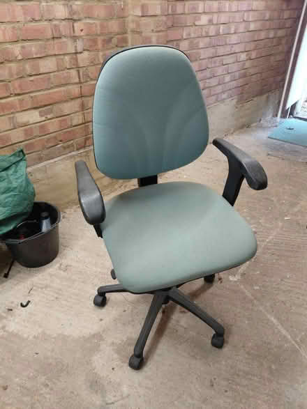 Photo of free Comfortable office chair (Pinkneys Green SL6) #1