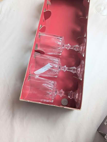 Photo of free Nice Glasses, vintage drink glasses (Cottingley BD16) #4