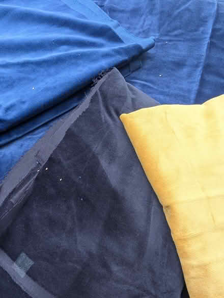 Photo of free Vintage Velvet Fabric (Cottingley BD16) #3