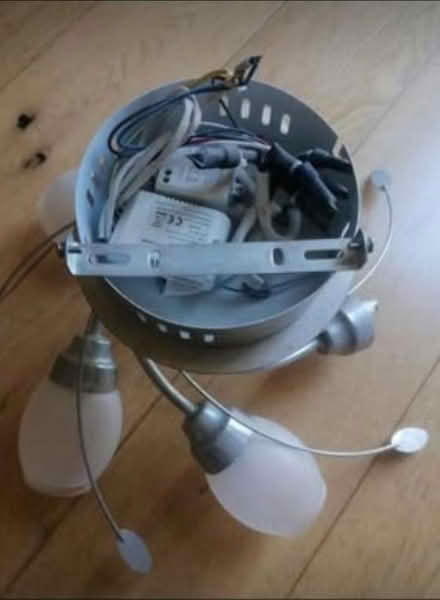 Photo of free Chrome 5 Arm Ceiling Light Fitting (Copeswood CV3) #2