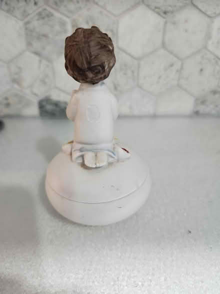 Photo of free Napcoware Bisque Box Figurine (Ambler) #3