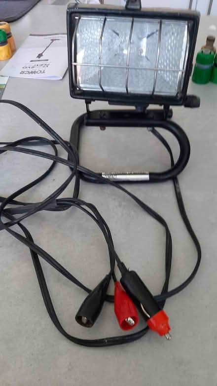 Photo of free wickes 12v work/camping light (peacehaven) #4