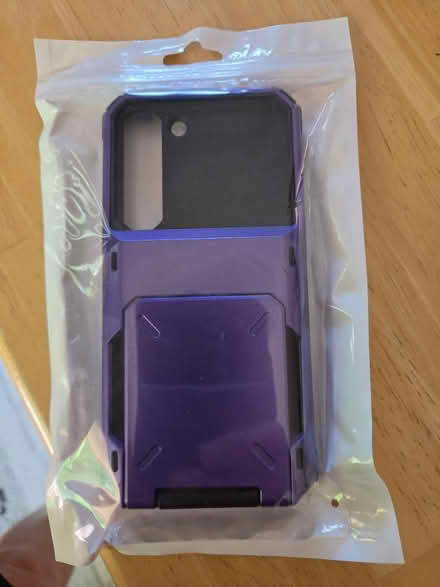 Photo of free S23 Wallet Phone Case (Billerica Center) #1