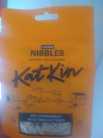 Photo of free Chicken nibbles for cats (Malvern Vale WR14) #1