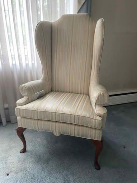 Photo of free high back chair (Savage MD 20763) #1
