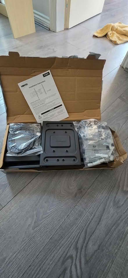 Photo of free Brand New TV wall bracket (Shirley B90) #2
