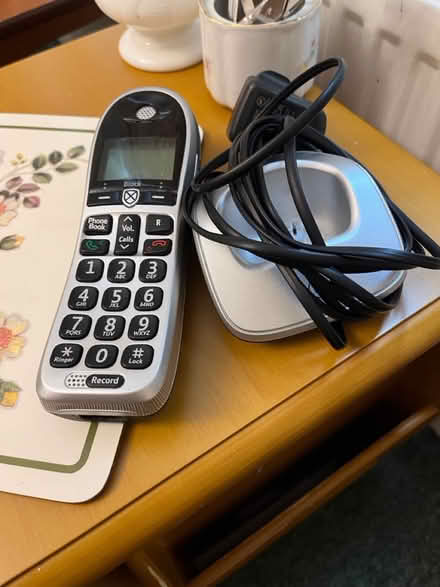 Photo of free BT 4600 phones and answer machine (N22 near Durnsford Road) #2