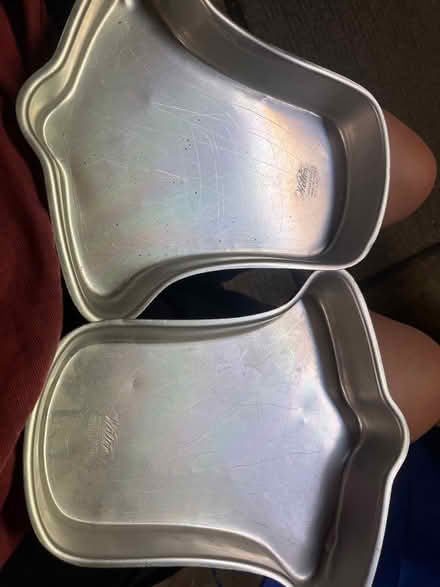 Photo of free 2 Bell-shaped cake pans (Capitol Hill near Lincoln Park) #1