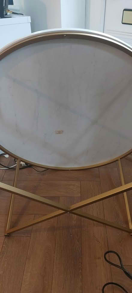 Photo of free Round coffee table (Ox11 Didcot) #2