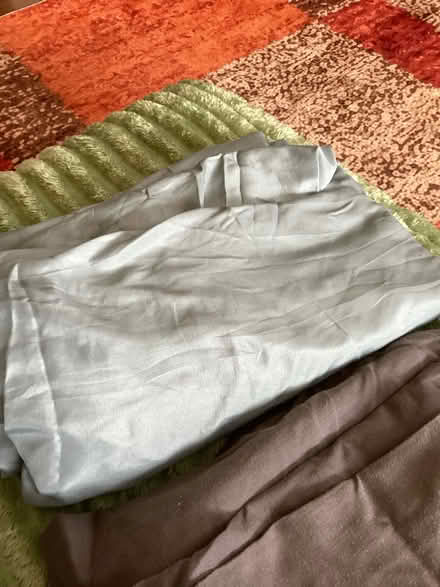 Photo of free 2 double fitted sheets (Bedfont TW14) #2