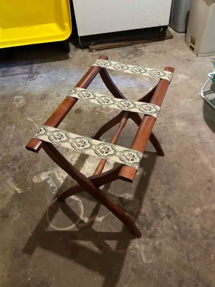 Photo of free Luggage Rack (Vienna, VA) #1