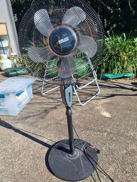 Photo of free Britex child car seats x 3 + fan (New Lambton Newcastle NSW) #3