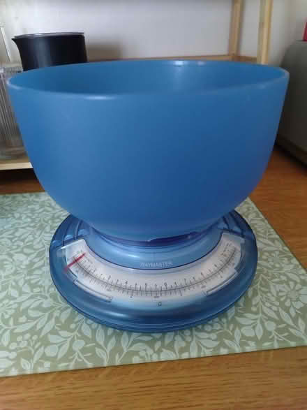 Photo of free Food scales (Walsall WS2) #1