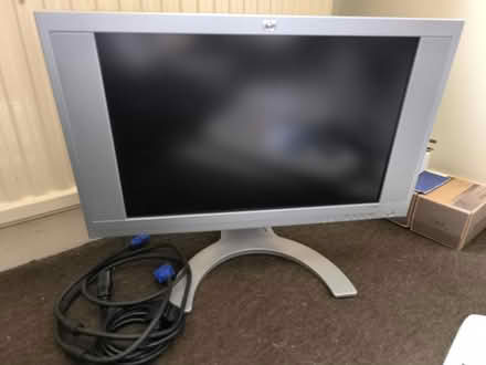 Photo of free HP f2105 flatscreen monitor (Inverurie AB51) #1