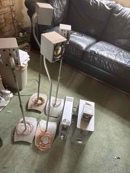 Photo of free 5.1 dvd player Surround sound (Walsall Wood WS9) #1