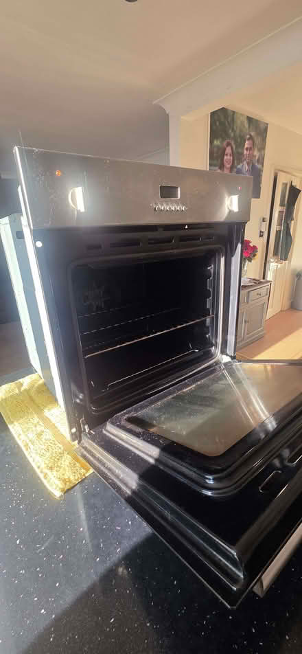 Photo of free Single Oven (Swanland HU14) #2