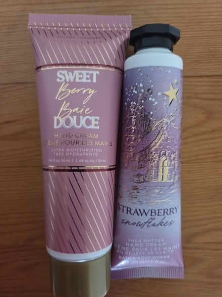 Photo of free Hand cream (Erin Mills) #1