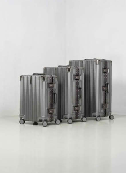 Photo of Metal Suitcase Suitcases (Sandy SG19) #1