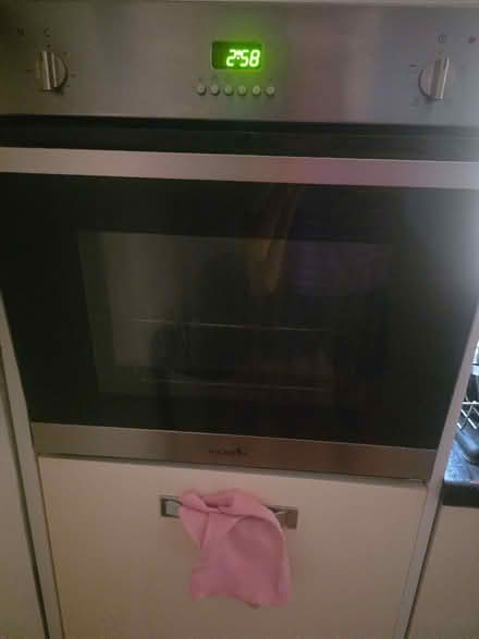 Photo of free Single Oven (Swanland HU14) #1