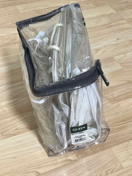 Photo of free Bags for Blankets and Sheets (Wolfe & Reed) #1