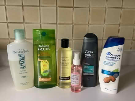 Photo of free personal products (Bayview and Sheppard) #1