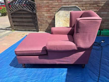 Photo of free Large pink fabric chaise Lounge chair (Far Bletchley MK3) #2