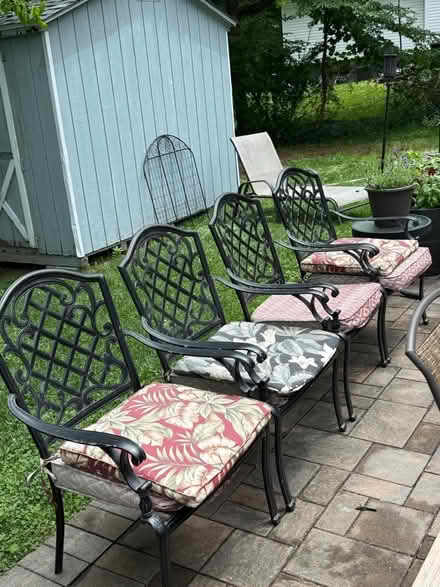 Photo of free Outdoor Dining Table and Chairs (New City) #2