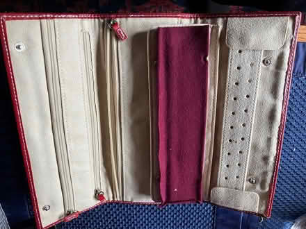 Photo of free leather jewelry pouch for travel (White Oaks area of San Carlos) #2