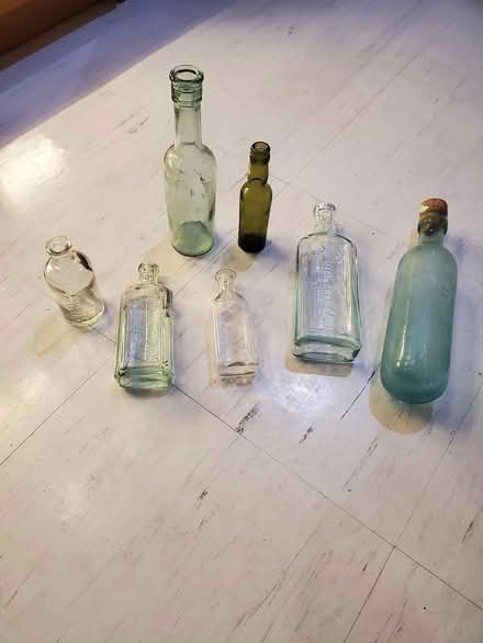 Photo of free Antique Bottles (Baseline/Woodroffe, Nepean) #1