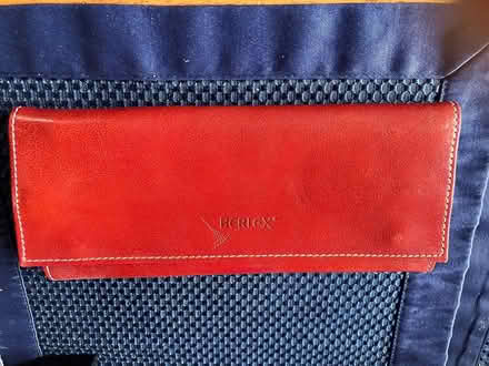 Photo of free leather jewelry pouch for travel (White Oaks area of San Carlos) #1