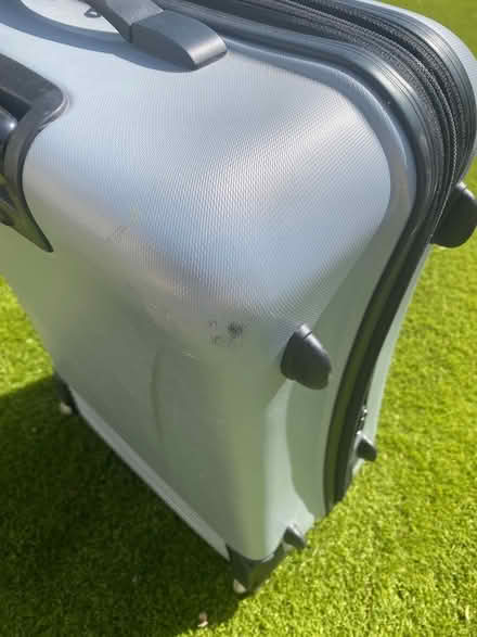 Photo of free Grey Hard shell suitcase (Stubbington) #3