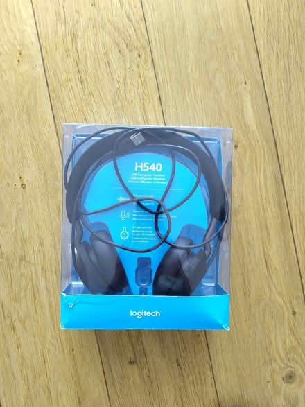 Photo of free Logitech headphones (Hooley CR5) #1