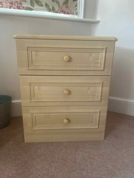 Photo of free Small chest of drawers (BR1 Sundridge park) #1