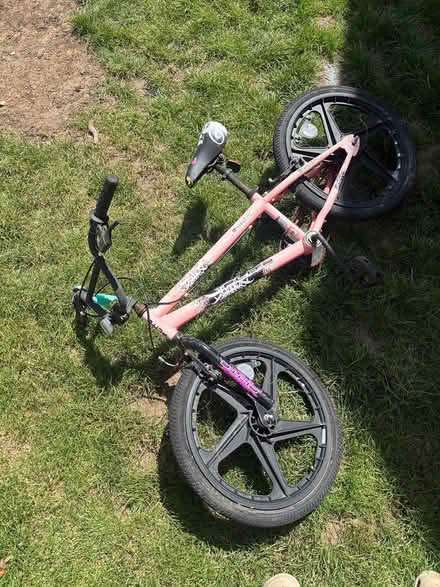 Photo of free Bike (Great oldbury GL10) #1