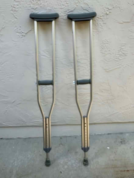 Photo of free Aluminum Crutches (Near El Camino & Hollenbeck) #1