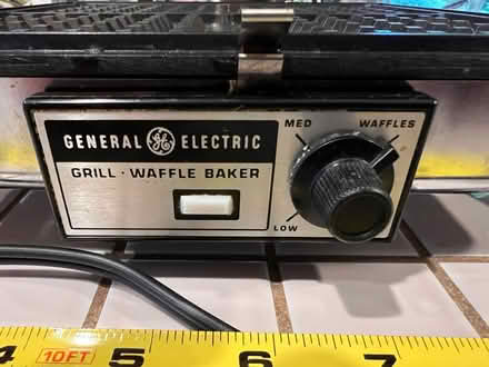 Photo of free GE Electric Waffle maker (Bothell - Canyon Park) #2
