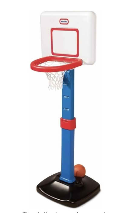 Photo of free Kids basketball net/hoop (Dunfermline KY11 3El) #1