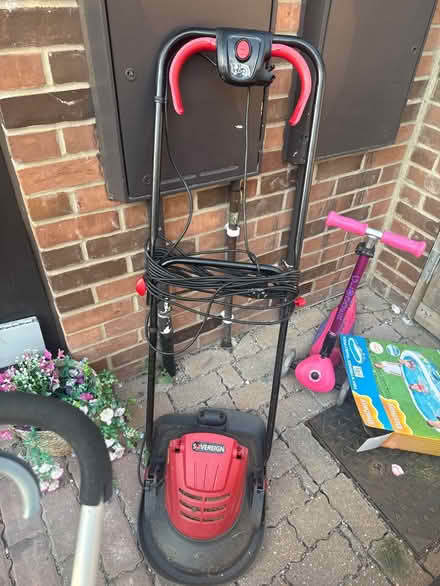 Photo of free Sovereign lawnmower (Enfield N9) #1