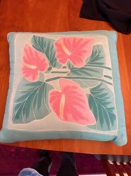 Photo of free pillow (White Oaks area of San Carlos) #1