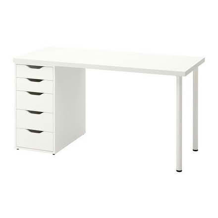Photo of Desk (ME4) #1